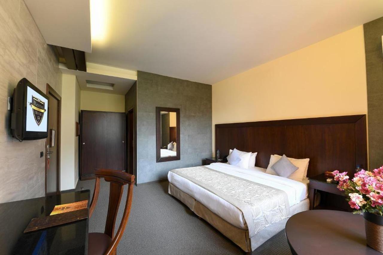 Reston Hotel Jounieh Exterior foto