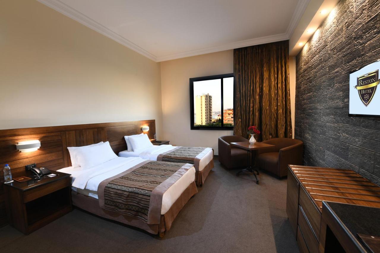 Reston Hotel Jounieh Exterior foto