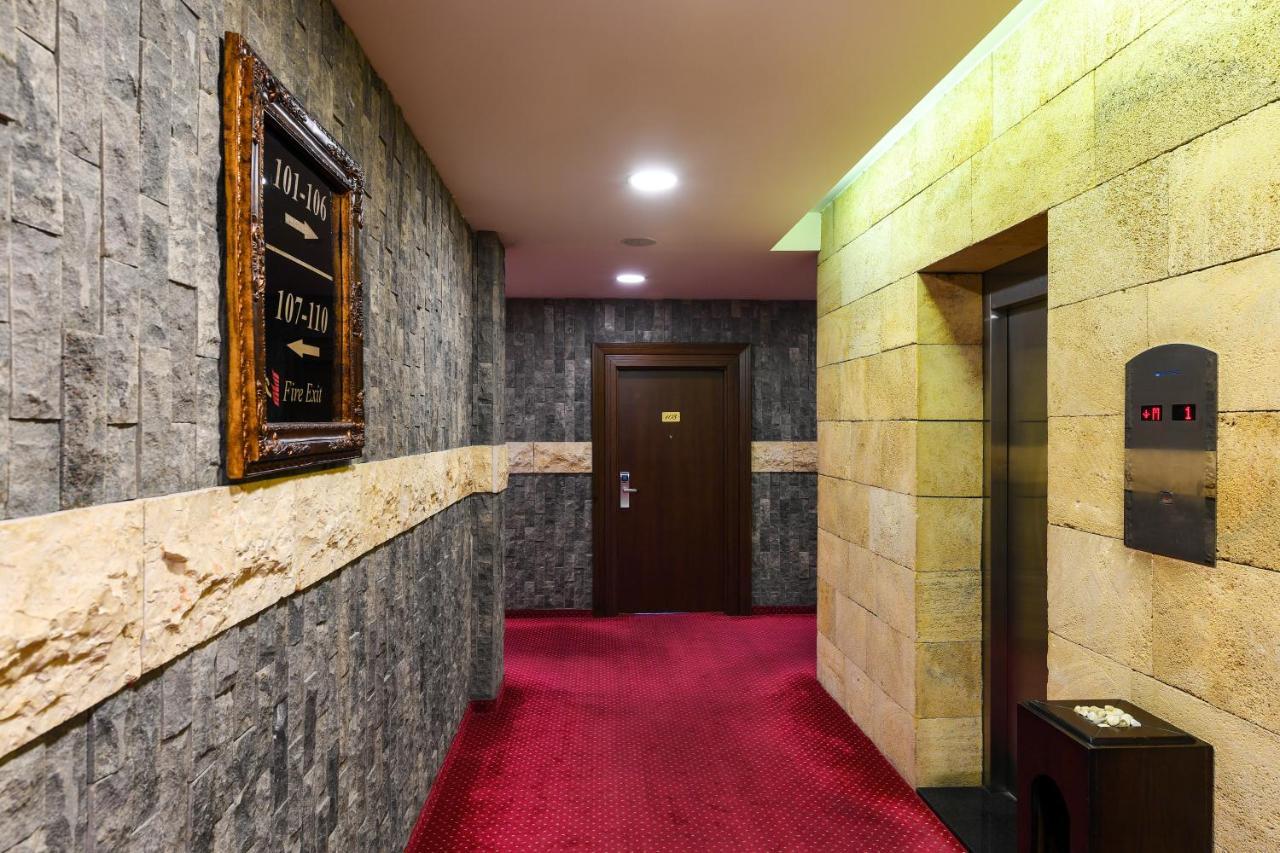 Reston Hotel Jounieh Exterior foto